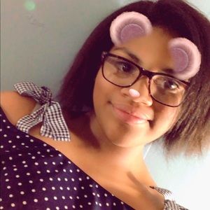 Meet your Posher, Jessica